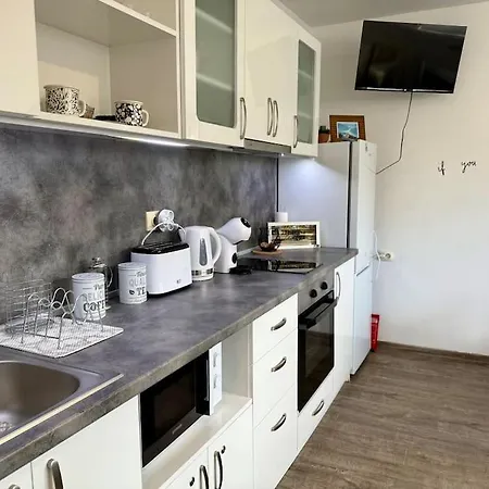 Apartment Comfy By Cosher